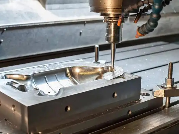 注（zhù）塑模具質（zhì）量（liàng）受哪（nǎ）些因素影響及如何保養維護？